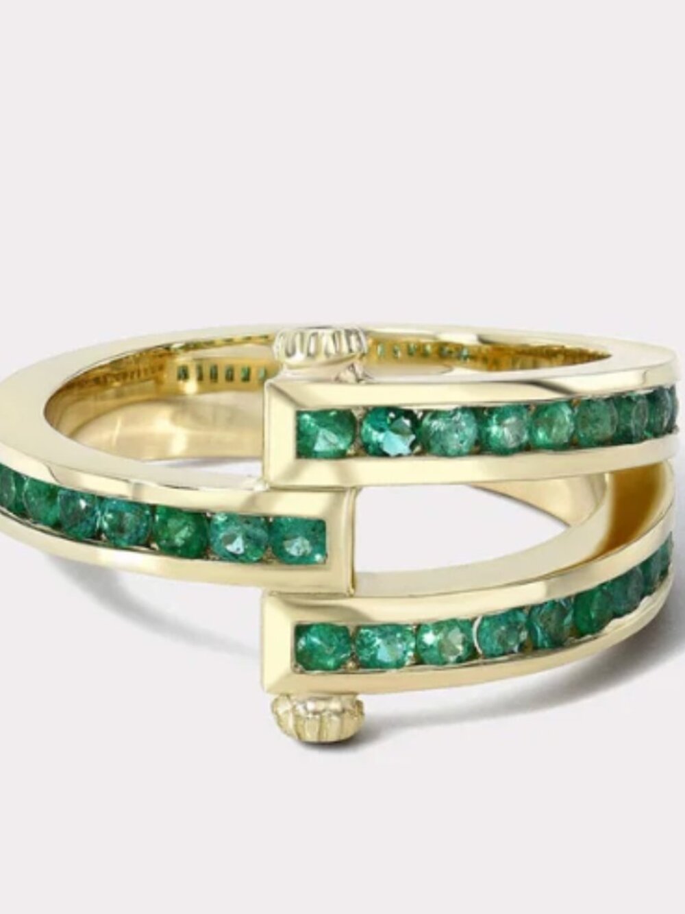 Retrouvai Magna Emerald Ring